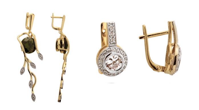 Ilustracja przedstawia dwie pary kolczyków z zapięciem typu bigiel angielski. Zapięcie typu bigiel angielski składa się ze sztyftu, który przekłada się przez dziurkę ucha, a następnie zabezpiecza się, wkładając go w dziurkę mechanicznej klapki. Klapka jest ruchoma dzięki sprężynce, zatem należy ją lekko odgiąć, by zatrzasnąć w niej drucik.