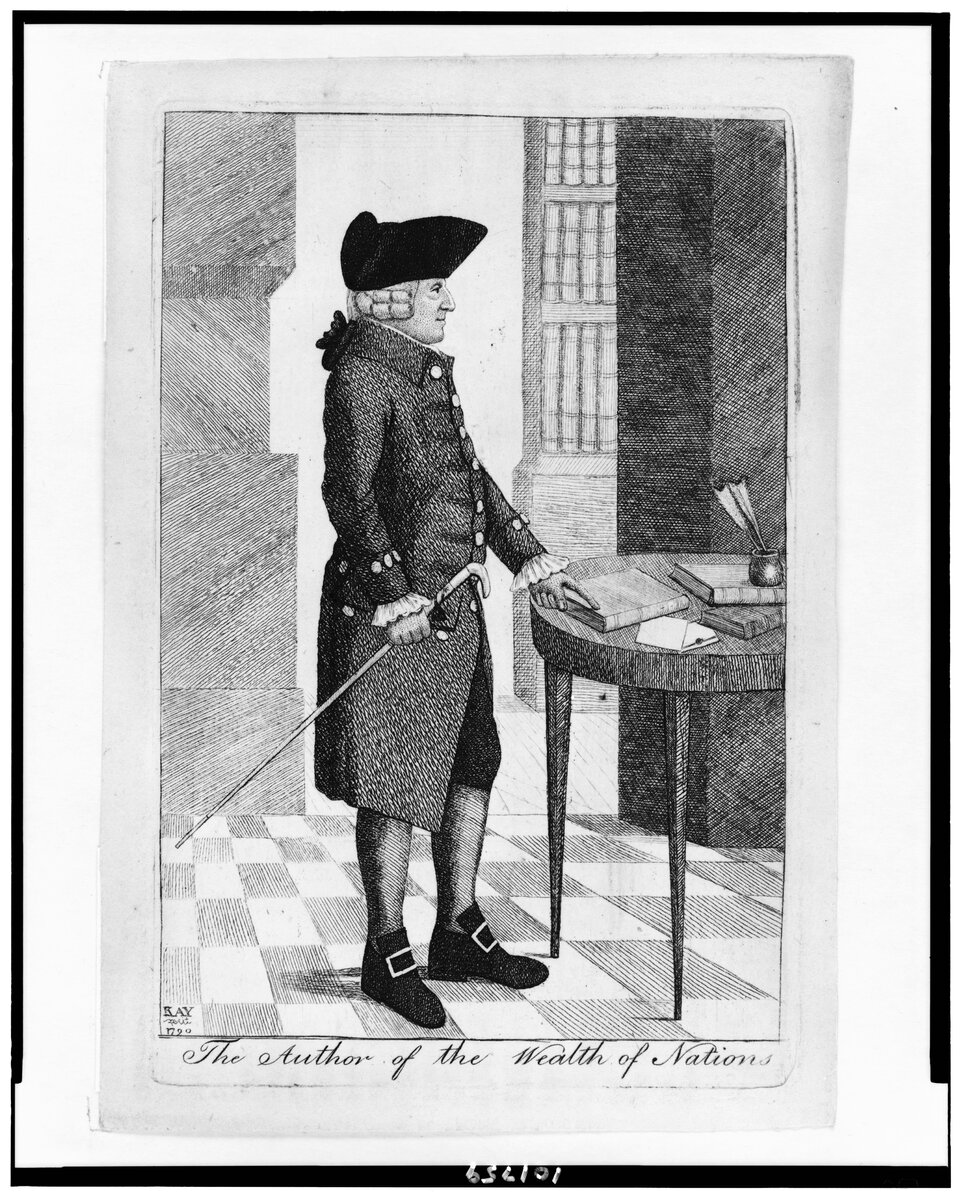 Na ilustracji widnieje Adam Smith, szkocki filozof i ekonomista, rycina autorstwa Johna Kaya, 1790 rok. Mężczyzna na siwe włosy, czarny kapelusz, granatowy płaszcz i złoty miecz.  