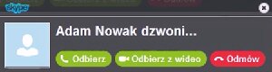 Zrzut fragmentu okna komunikatora Skype z widoczną nazwą dzwoniącej osoby