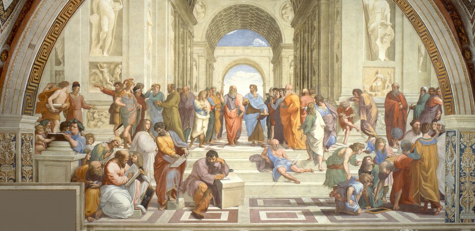 Malowidło ścienne przedstawia spotkanie wielkich filozofów starożytności. W centrum, na szczycie schodów, stoją Platon i Arystoteles. Ubrani są w długie szaty. Platon, stojący z lewej strony ma na sobie fioletowo‑różową, a Arystoteles brązowo‑niebieską. Oboje trzymają w lewych dłoniach księgi. Po obu ich stronach znajdują się mężczyźni: rozmawiają na schodach, czytają księgi, siedzą w zadumie. Wszyscy mają na sobie długie, luźne, kolorowe szaty. Wnętrze jest obszerne i bogato zdobione freskami na ścianach, rzeźbami i posiada łukowate sklepienie. W tle widoczne jest łukowate wejście, za którym widoczne jest błękitne niebo.