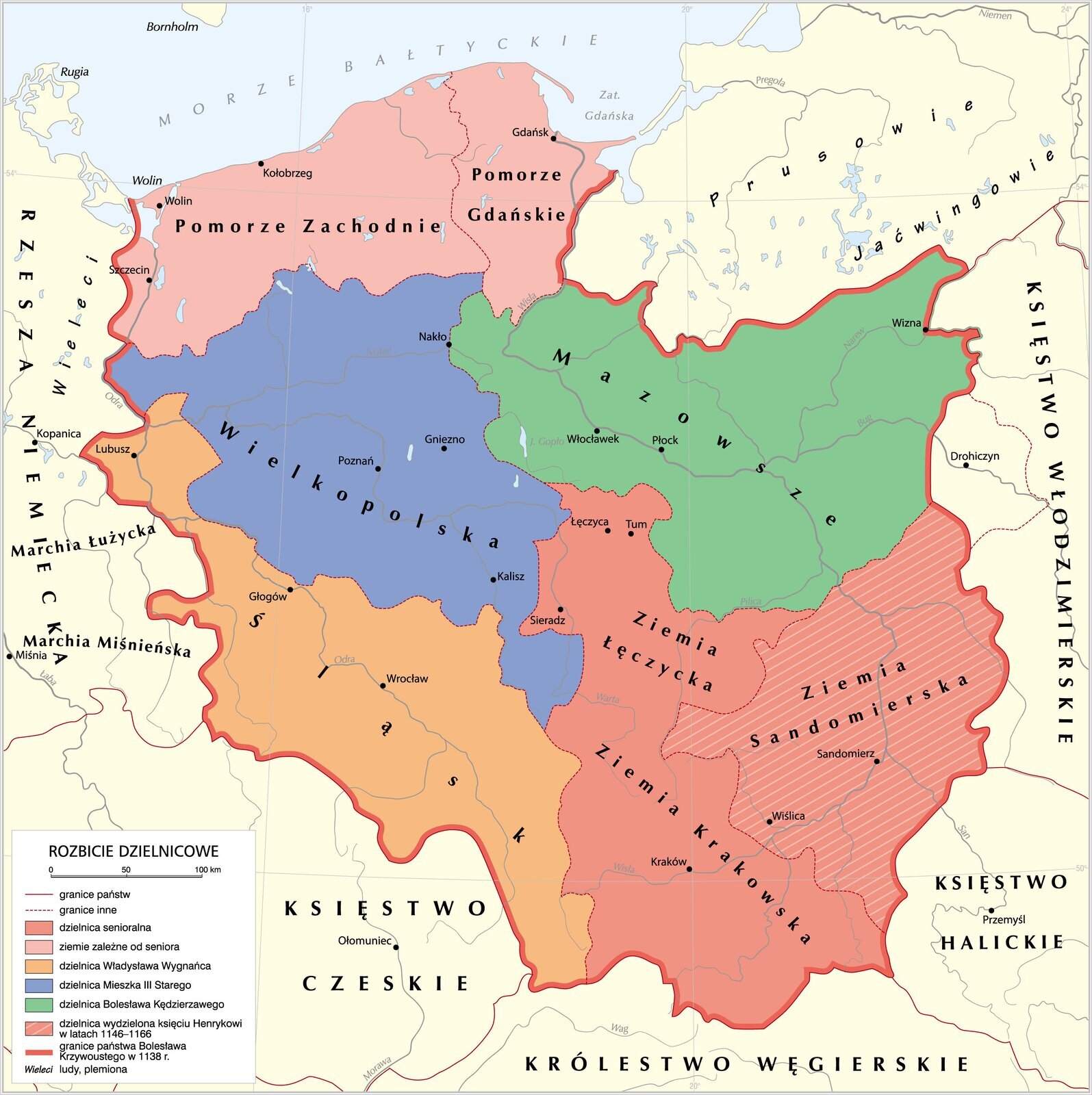 Ilustracja przedstawia mapę państwa polskiego w momencie śmierci Bolesława Krzywoustego w 1138 roku. Wskazano na mapie sąsiadów Polski: od zachodu Związek Wielecki, Marchię Łużycką i Marchię Miśnieńską, od południa Królestwo Czeskie i Królestwo Węgierskie, od wschodu Księstwo Halickie i Księstwo Włodzimierskie oraz od północy ziemie Prusów i Jaćwingów. Ukazano terytorium dzielnicy senioralnej, obejmującej ziemie zależne: Pomorze Gdańskie i Pomorze Zachodnie, ziemię łęczycką i ziemię krakowską z ziemią sandomierską, która w latach 1146‑1166 była wydzielona dla Henryka. Pokazano wraz z granicami układ dzielnic juniorów: Bolesława IV Kędzierzawego na Mazowszu z Płockiem i Włocławkiem oraz granicznym Nakłem i Wizną, Mieszka III Starego w Wielkopolsce z Gnieznem, Poznaniem i Kaliszem oraz dzielnicę własną seniora Władysława II Wygnańca z Wrocławiem, Głogowem i Lubuszem. 