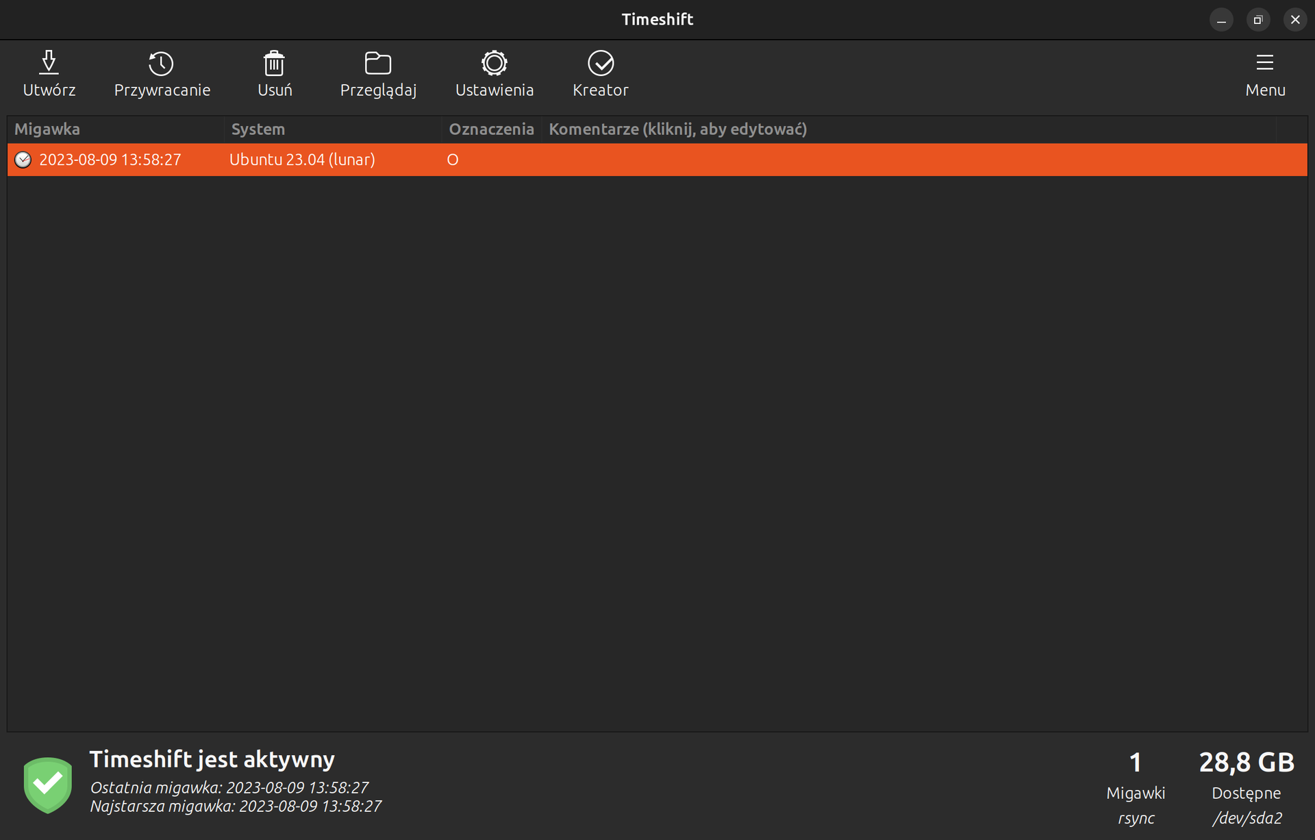 Ilustracja przedstawia zrzut ekranu okna narzędzia Timeshift. Dostępna jest jedna wykonana migawka. U góry znajdują się opcje: Utwórz, Przywracanie, Usuń, Przeglądaj, Ustawienia, Kreator.