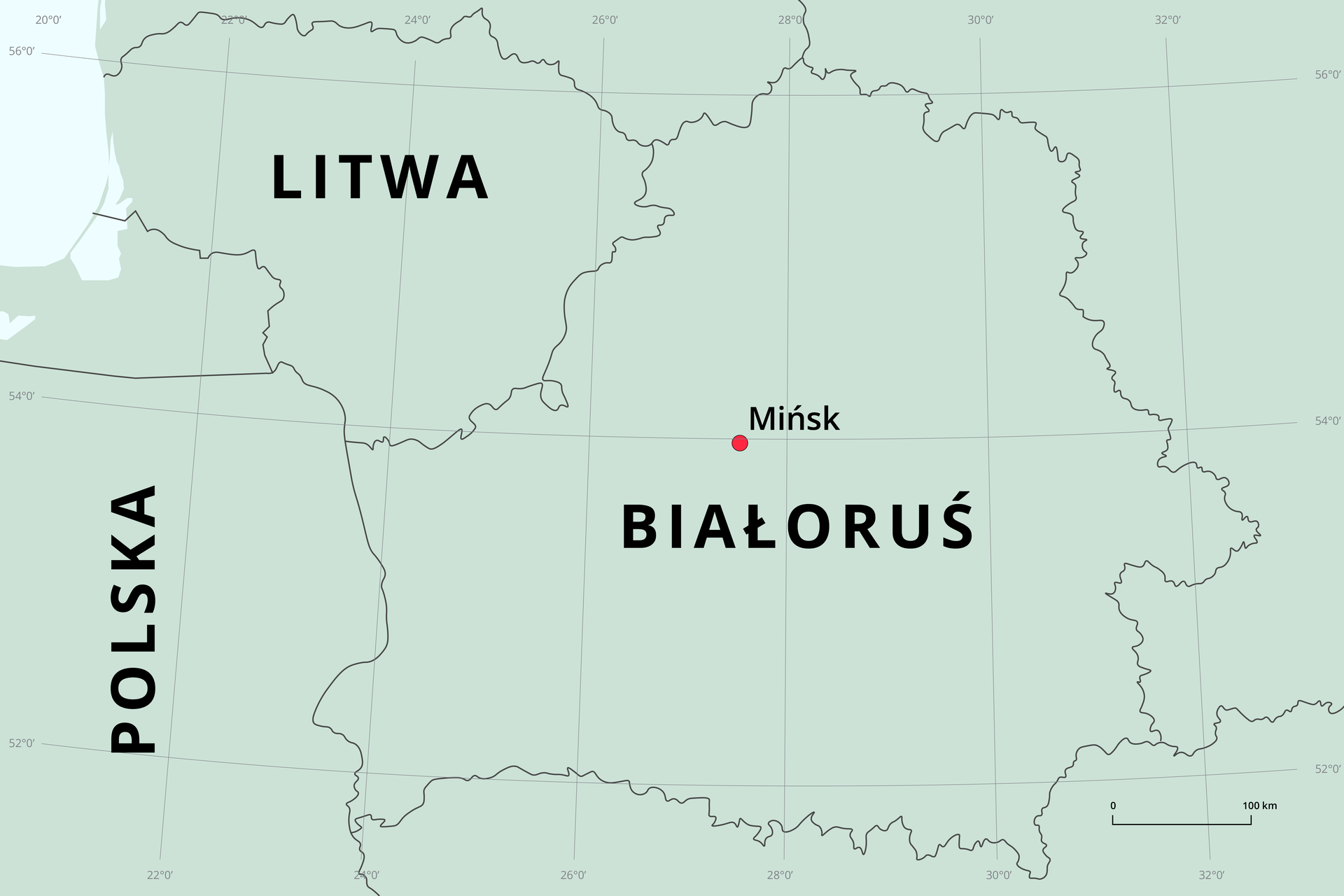 Mapa polityczna przedstawiająca Litwę oraz kraje sąsiadujące – Rosję, Polskę, Białoruś, Łotwę. Lądy oznaczono kolorem jasnozielonym, Morze Bałtyckie nieco jaśniejszym odcieniem koloru zielonego. Granice państw czarnymi liniami. W prawym dolnym rogu pozioma podziałka z odcinkiem oznaczonym jako sto kilometrów. Mapa pokryta siatką południków i równoleżników co dwa stopnie. W centralnej części Białorusi czerwoną kropką oznaczono Mińsk. 