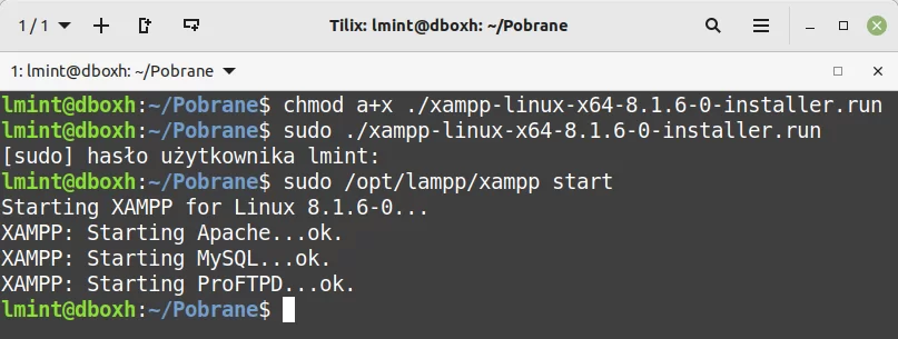 Ilustracja przedstawia polecenia instalacji i uruchamiania środowiska XAMPP w systemie Linux. Tam między innymi: Starting XAMPP for Linux 8.1.6‑0... Kolejne linijki: XAMPP: Starting Apache...ok. XAMPP: Starting MySQL...ok. XAMPP: Starting ProFTPD...ok. lmint@dboxh:-/Pobrane$.
