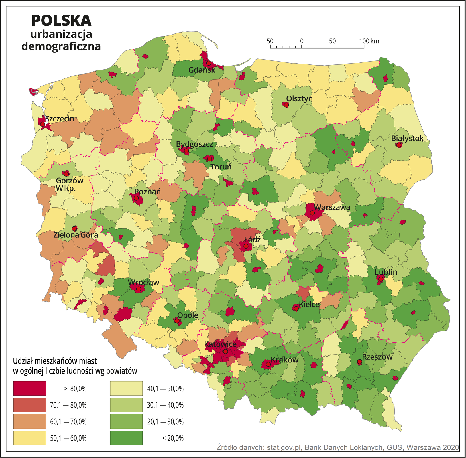 Mapa przedstawia urbanizację demograficzną w Polsce. Podzielona jest na województwa i powiaty. Granice województw zaznaczone są czerwoną linią. Granice powiatów zaznaczone są czarną linią. Czerwonymi kropkami zaznaczono miasta wojewódzkie. Po lewej stronie mapy na dole legenda z napisem „Udział mieszkańców miast w ogólnej liczbie ludności według powiatów. W prostokątach przedstawiono kolory użyte na mapie wraz z przypisanymi do nich wartościami procentowymi. Obszary na których zanotowano wartości poniżej dwudziestu procent oznaczono kolorem zielonym; nieco jaśniejszym odcieniem oznaczono przedział od dwudziestu i jednej dziesiątej do trzydziestu procent; jeszcze jaśniejszym przedział od trzydziestu i jednej dziesiątej do czterdziestu procent; kolorem żółto‑zielonym oznaczono przedział od czterdziestu i jednej dziesiątej do pięćdziesięciu procent; kolorem żółtym przedział od pięćdziesięciu i jednej dziesiątej do sześćdziesięciu procent; kolorem pomarańczowym przedział od sześćdziesięciu i jednej dziesiątej do siedemdziesięciu procent; kolorem czerwonym od siedemdziesięciu i jednej dziesiątej do osiemdziesięciu procent; kolorem ciemnoczerwonym przedział o wartościach powyżej osiemdziesięciu procent. W większości właśnie przy miastach wojewódzkich występują największe czerwone punkty, w których urbanizacja przekracza 80 procent. Najwięcej zielonych powiatów (w których wskaźnik urbanizacji jest najniższy) występuje w południowowschodniej Polsce. Można stwierdzić, że zachodnia Polska jest silniej zurbanizowana od wschodniej.