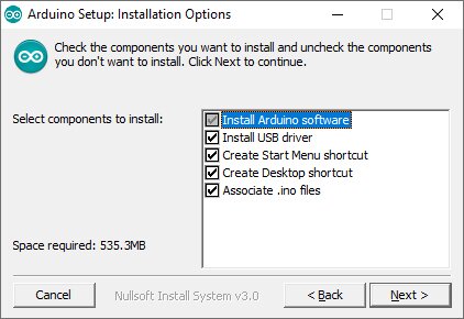Zdjęcie przedstawia okno z opcjami instalacji. Domyślnie zaznaczono wszystkie opcje, czyli Install Arduino software, Install USB drivers, Create Start Menu shortcut, Create Desktop shortcut, Associating .ino files. Do wyboru są przyciski: Cancel,  Back, Next. Wybrano Next. 