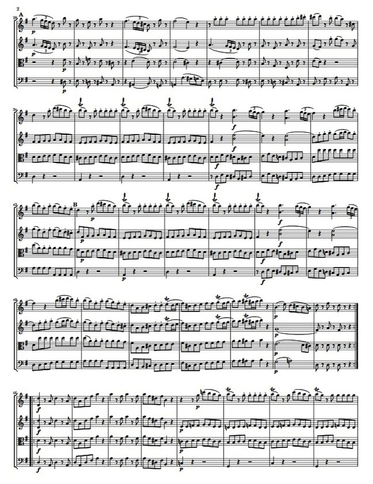 Zdjęcie przedstawia graficzny utwór muzyczny. Fotografia ukazuje czarną pięciolinię z nutami, na białej stronie utworu W.A. Mozart, „Serenada G-dur Eine kleine Nachtmusik” KV 525.