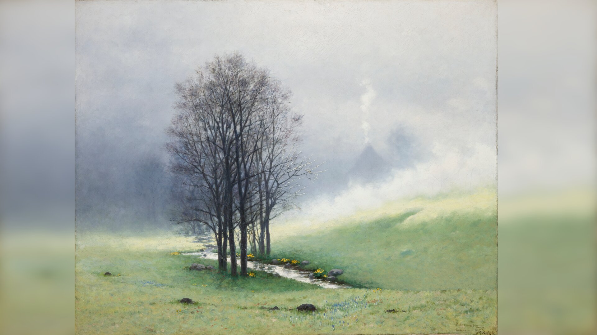 Ilustracja przedstawia pejzaż. Pośrodku łąki porośniętej młodą trawą ciągnie się wąski strumyk. Obok jego brzegów rosną nagie drzewa. W tle zachmurzone niebo i mgła.