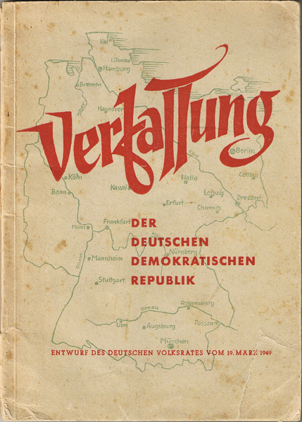Ilustracja przedstawia mapę Niemiec z napisem w języku niemieckim.