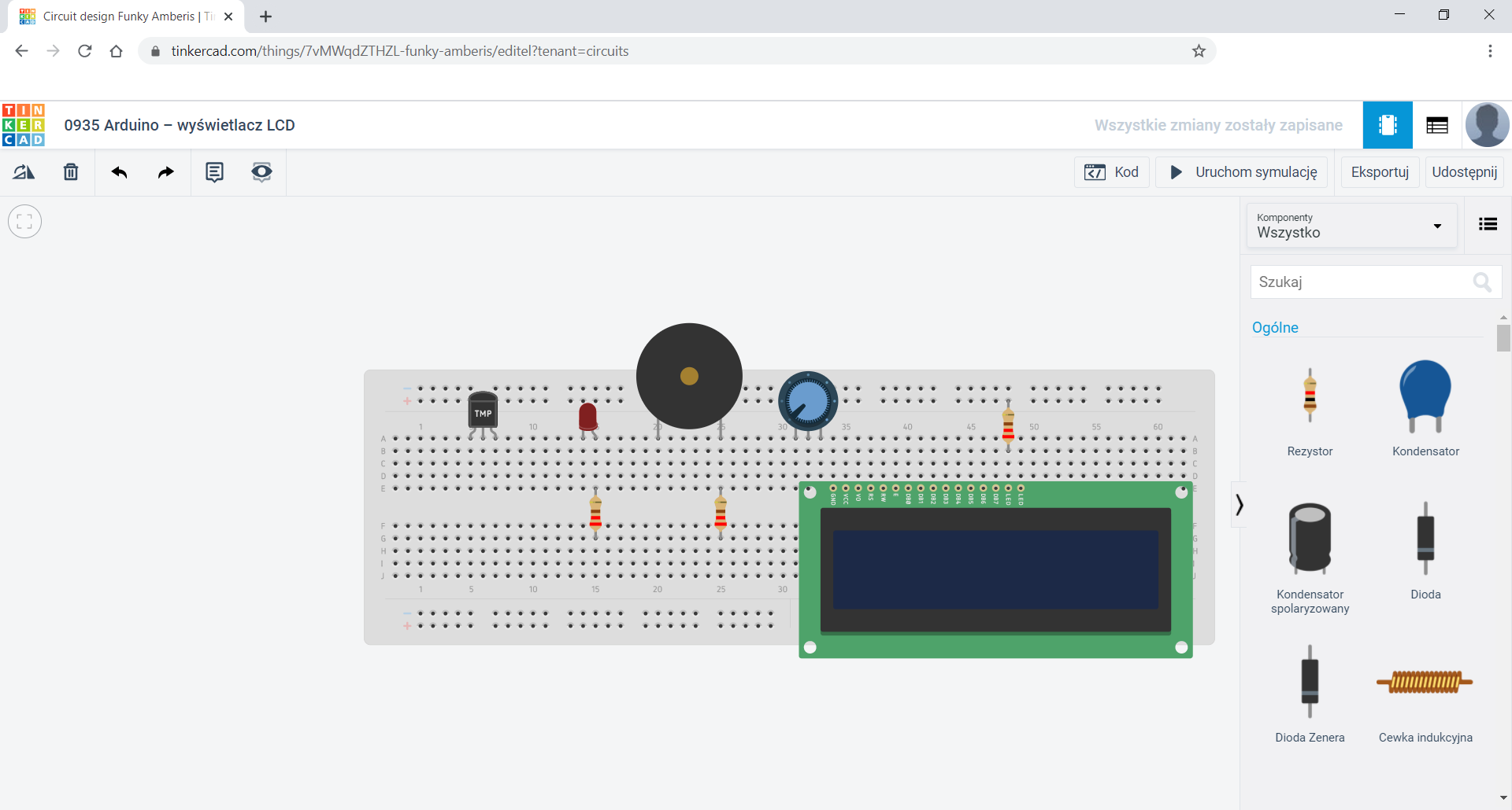 Zdjęcie ekranu przedstawia okno przeglądarki z otwartą stroną Tinkercad. W głównej strefie znajduje się płytka stykowa, na której zamontowano moduł z termometru z napisem "TMP". Obok niego zamontowano LED, dalej po prawej stronie w tym samym rzędzie zajmując znowu różne węzły przetwornik piezo. Na dole płytki stykowej zamontowano ekran LCD. Nad ekranem, a po prawej stronie przetwornika zamontowane potencjometr. Do anody LED, prawej nóżki przetwornika jak i do przedostatniego pinu ekranu zamontowano rezystory.