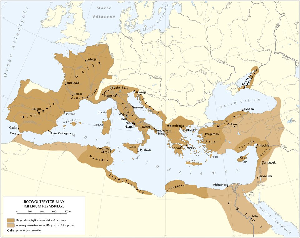 Mapa przedstawia rozwój terytorialny imperium rzymskiego i tereny Rzymu do schyłku republiki w 31 roku przed naszą erą. Należały do nich: Hiszpania, Galia, Galia Narbońska, Galia Cisalpińska, Italia, Sardynia, Sycylia, Iliria, Macedonia, Korynt, Azja Mniejsza, Bitynia – Pont, Cylicja, Cypr, Syria oraz Królestwo Bosporańskie. A także prowincja w północnej Afryce Numidia (obecna Tunezja) oraz Trypolitania i Cyrenajka (wybrzeże północnej Afryki). Ukazane są także obszary uzależnione od Rzymu do 31 roku przed naszą erą, czyli Orient (obecne Libia, Izrael, zachodnia Jordania, Turcja, Egipt).