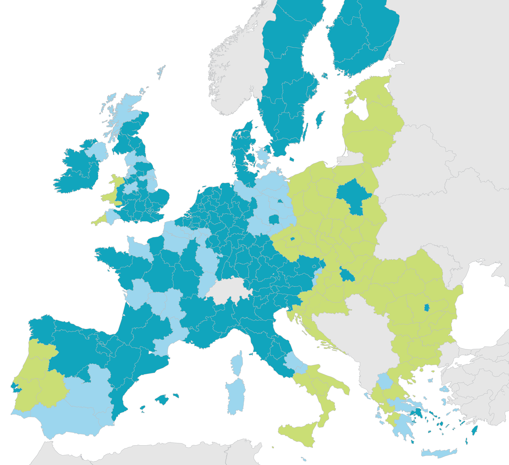 Mapa Europy, na której zaznaczone są regiony słabiej rozwinięte, czyli tam, gdzie PKB wynosi poniżej 75%: w Polsce wszystkie województwa poza województwem mazowieckim, Litwa, Łotwa, Estonia, Czechy, Węgry, Słowacja, Rumunia, Bułgaria, Bośnia i Hercegowina, Macedonia, Chorwacja, Serbia, Czarnogóra, Albania, Południowa część Włoch i Sycylia, północna Grecja, Portugalia i zachodnia część Hiszpanii. Są tu także zaznaczone rejony przejściowe (gdzie PKB na osobę przypada między 75% a 90% średniej UE). Należą do nich: Niemcy Wschodnie, Belgia, Irlandia Północna, północna Szkocja, centralna część Wielkiej Brytanii, wschodnia i zachodnia Francja, środkowa część Włoch, środkowo‑południowa część Hiszpanii, północna i południowa część Grecji i Kreta. Ostatnia grupa zaznaczonych regionów to regiony lepiej rozwinięte, gdzie PKB na osobę jest równy lub wynosi ponad 90% średniej UE: w Polsce województwo mazowieckie, Szwecja, Zachodnie Niemcy, Holandia, Austria, środkowa i zachodnia część Francji, północne i środkowe Włochy, wschodnia i południowa część Hiszpanii, środkowa i południowa Wielka Brytania, Irlandia.