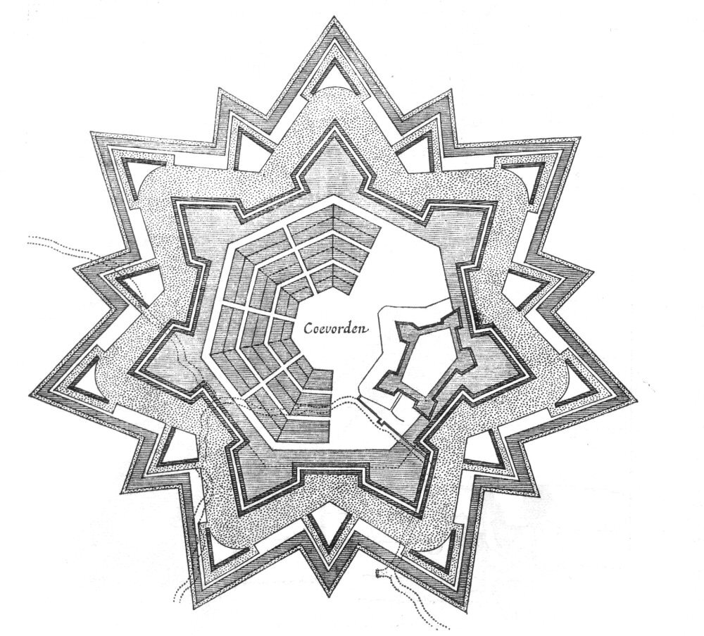 Na zdjęciu jest plan fortyfikacji w Coevorden w Holandii. Ma on kształt wielokąta - przypomina gwiazdę z kilkoma poziomami o licznych ramionach. W centralnej części planu jest skupisko połączonych ze sobą parami prostokątów.