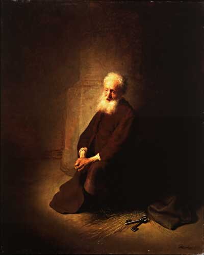 Obraz przedstawia starszego mężczyznę siedzącego przy ścianie w ciemnym pomieszczeniu. Na twarz i dłonie mężczyzny pada światło. Mężczyzna ma siwe włosy i długą brodę, splecione dłonie. Jego twarz sprawia wrażenie zamyślonej, smutnej. Ubrany jest w długą ciemną szatę. Obok mężczyzny leżą dwa klucze. 