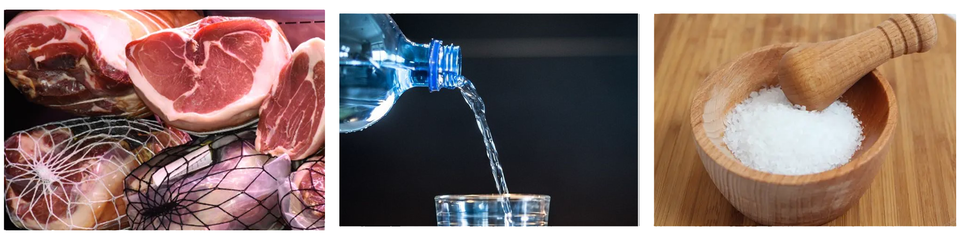 Trzy zdjęcia. Przedstawiają kolejno: surowe mięso, wodę nalewaną z butelki do szklanki, gruboziarnistą sól w drewnianym moździerzu. 