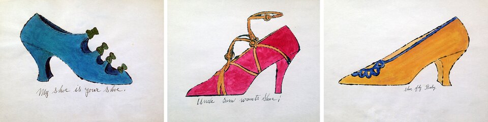 Ilustracja przedstawia trzy dzieła Andy'ego Warhola, należące do serii „W poszukiwaniu straconego buta”. Ukazuje trzy kobiece buty na obcasie różnego koloru: niebieski, różowy z ciemnożółtymi dodatkami oraz żółty z niebieskimi dodatkami. Pierwszy od lewej jest zapinany u góry, drugi – wiązany, trzeci – wsuwany.