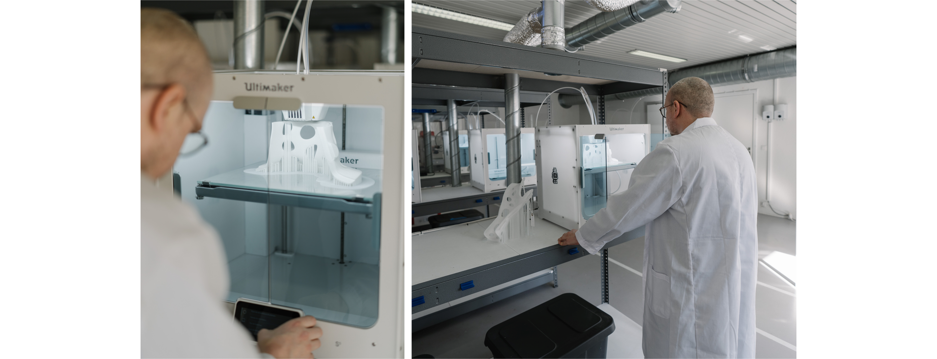 Ilustracja przedstawia dwa zdjęcia, na których znajduje się mężczyzna w okularach i fartuchu. Mężczyzna obsługuje drukarkę 3D.