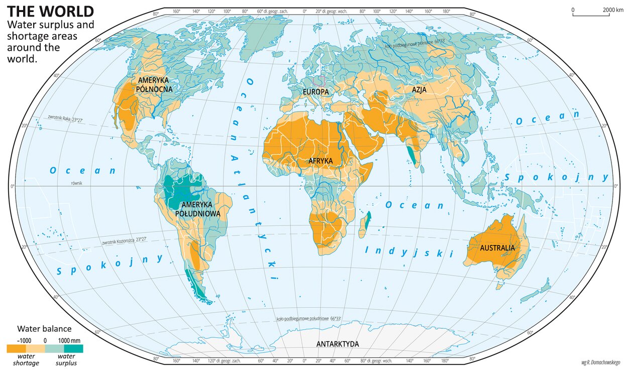 Grafika mapy opisująca obszary nadwyżki I niedoboru wody na świcie, the World Water surplus and shortage areas around the world. Bilans wodny, Water balance dla niedoborów wody, Water shortage wynosi minus 1000 milimetrów opadów. Natomiast dla nadwyżki wody, Water surplus bilans wynosi 1000 milimetrów opadów. Obszary oznaczone na mapie z nadwyżką wody to Północne rejony Ameryki Północnej, Ameryki Południowej, EurAzjii, środkowe rejony Afryki, wschodnie obszary Azji i Australii oraz Indonezja. Obszary oznaczone z niedoborem wody to zachodnie i środkowe rejony Ameryki Północnej, Ameryki Południowej, kontynent afrykański za wyjątkiem rejonów środkowych, Australia, południowa część Europy oraz środkowa część Azji.