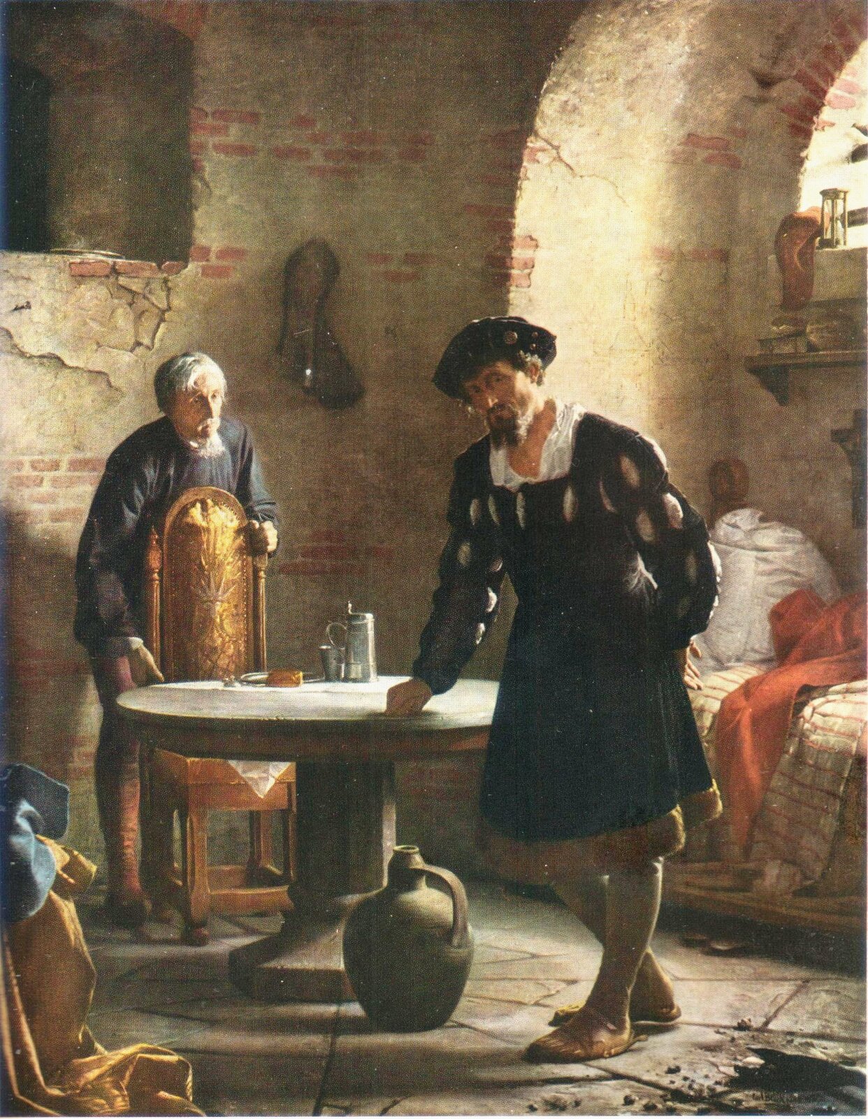 Obraz przedstawia mężczyznę ubranego w czarny strój z białymi elementami i czarną czapkę. Ma on krótką bródkę. Opiera się prawą ręką o stół stojący w pomieszczeniu, którego ściany zbudowano z cegły. Na stole leży metalowy dzbanek, kubek oraz talerz. Pod stołem stoi dzban. W rogu pomieszczenia stoi łóżko. Za stołem stoi starszy mężczyzna w ciemnej koszuli, który odsuwa złote krzesło od stołu. Ma on siwe włosy i brodę. 