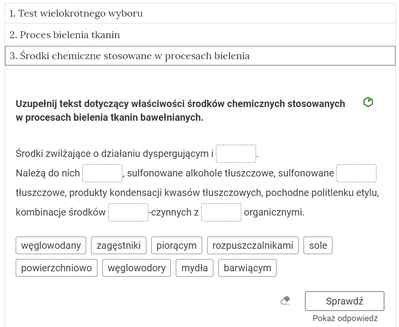 Grafika przedstawia widok na przykładowe ćwiczenie polegające na uzupełnieniu tekstu w otwartej zakładce. 