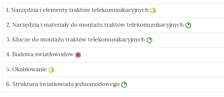 Przykładowy wygląd zakładek zawierających interaktywne materiały sprawdzające.
