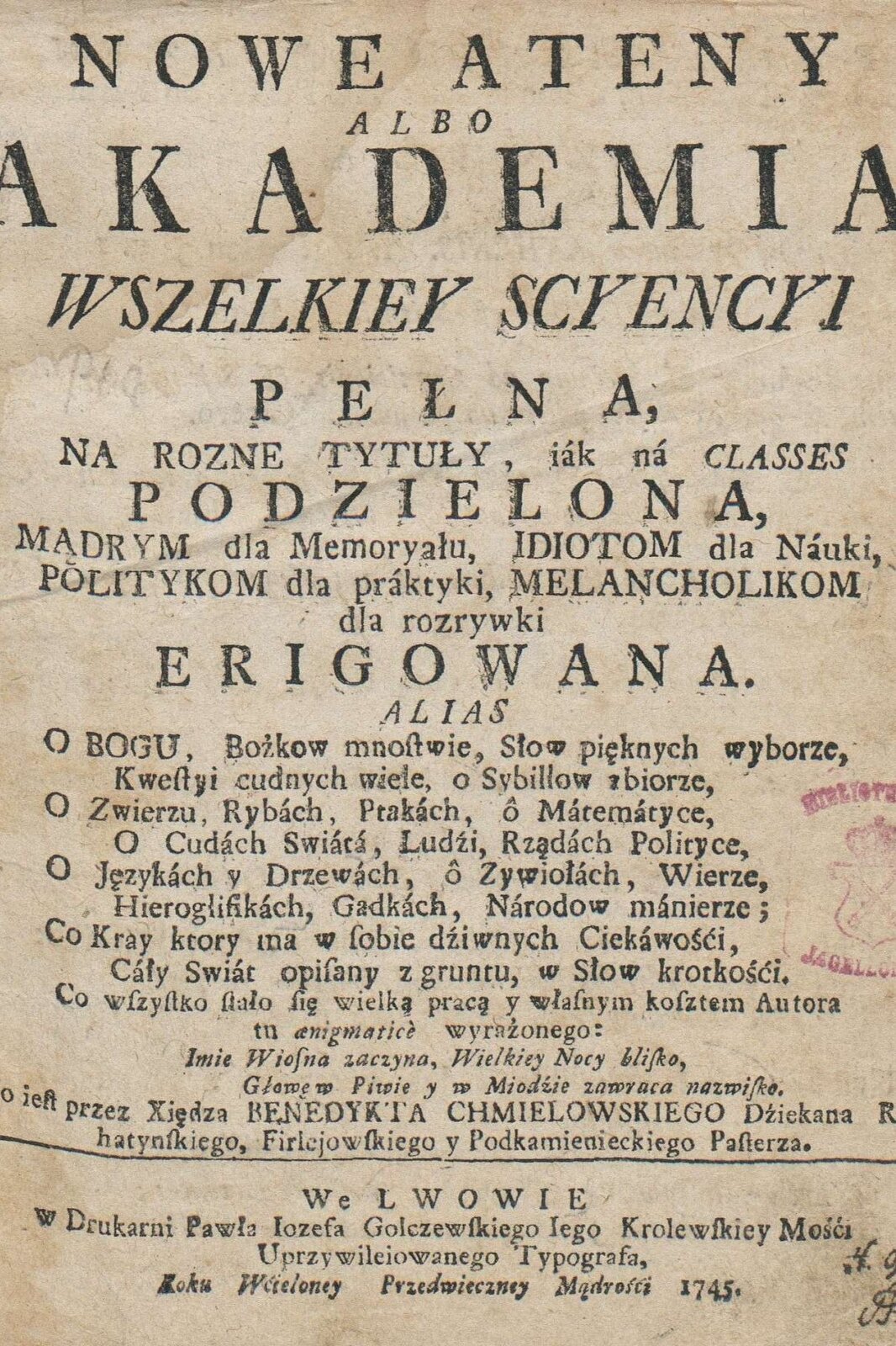 Fotografia przedstawia stronę encyklopedii. Jest ona zapisana po polsku, jednak jest to polszczyzna anachroniczna, encyklopedia pochodzi z roku 1745. W tekście znajdują się również wtrącenia po francusku. Wydana została we Lwowie przez księdza Benedykta Chmielowskiego. The photo shows the encyclopedia page. It is written in Polish, however, it is an anachronistic Polish, the encyclopedia comes from 1745. The text also contains fragments in French. It was published in Lviv by Father Benedykt Chmielowski.