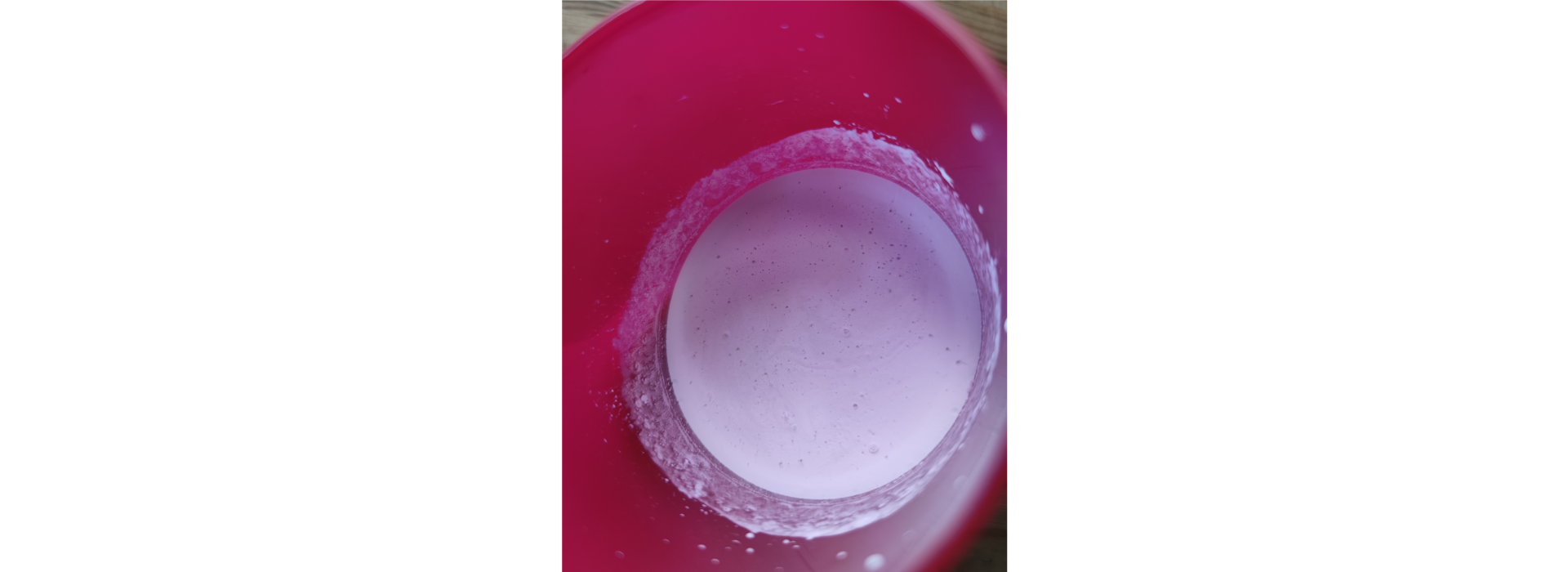 Zdjęcie 13. Zastygnięty gips zmieszany z wodą w prawidłowych proporcjach.