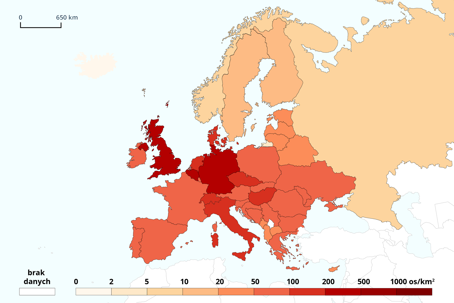 Mapa z gęstością zaludnienia Europy w 1950 roku. U dołu legenda z oznaczeniami użytych kolorów dla poszczególnych przedziałów wartości wyrażonych w metrach na osobę. Państwa mieszczące się w podanych przedziałach. 
Od 0 do 2: Islandia;
Od 5 do 10: Rosja, Norwegia; 
Od 10 do 20: Finlandia, Szwecja; 
Od 20 do 50: Litwa, Łotwa, Estonia, Białoruś, Irlandia, Czarnogóra, Albania, Macedonia Północna;
Od 50 do 100: Polska, Słowacja, Ukraina, Austria, Bułgaria, Rumunia, Mołdawia, Chorwacja, Słowenia, Bośnia i Hercegowina, Serbia, Grecja, Francja, Hiszpania, Portugalia, Cypr;
Od 100 do 200: Czechy, Węgry, Dania, Luksemburg, Szwajcaria, Włochy;
Od 200 do 500: Wielka Brytania, Holandia, Belgia, Niemcy.