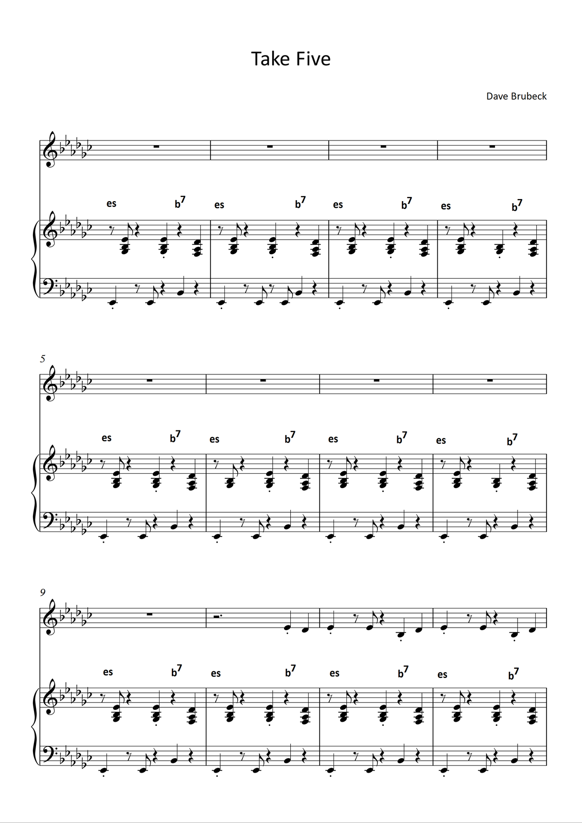 Take five” Grafika przedstawia partyturę utworu „Take five” autorstwaDave’a Brubecka”. Take Five Grafika przedstawia partyturę utworu „Take Five” autorstwa Dave’a Brubecka. Utwór jest w tonacji Ges‑dur. Partytura jest podzielona na dwie partie: instrumentu prowadzącego (w tym przypadku saksofonu altowego) oraz fortepianu. Wszystkie dźwięki znajdują się w obrębie oktaw od kontra do dwukreślnej; są zapisane w kluczu wiolinowym (saksofon) oraz wiolinowym i basowym (fortepian). W partii saksofonu na pierwsze dziewięć taktów zapisano pauzę generalną. W tym czasie gra wyłącznie fortepian. Na początku utworu zapisano złożony z dwóch akordów motyw: najpierw grany jest akord es‑moll, przez pierwsze trzy miary, a następnie akord b‑moll z septymą małą. W pierwszym takcie na pierwszą miarę w kluczu basowym w partii fortepianu grana jest ćwierćnuta es z artykulacją staccato . Następnie zapisano pauzę ósemkową, dalej ósemkę es. Na trzecią miarę zapisana jest pauza ćwierćnutowa, następnie na czwartą miarę ćwierćnuta b, a na miarę piątą ponownie pauza ćwierćnutowa. W kluczu wiolinowym w partii fortepianu na pierwszą miarę zapisana jest pauza ósemkowa, następnie ósemka‑trójdźwięk, złożona z dźwięków ges, b oraz es (tworząca akord es‑moll). Na drugą miarę zapisano pauzę ćwierćnutową, następnie na miarę trzecią zapisano taki sam trójdźwięk (g, b i es), ale jako ćwierćnutę z artykulacją staccato . Na miarę czwartą zapisano pauzę ćwierćnutową, natomiast na ostatnią, piątą miarę ćwierćnutę‑trójdźwięk, składającą się z dźwięków f, as oraz des (tworzący akord b‑moll z septymą małą). W pierwszych dwóch linijkach utworu, czyli w taktach od pierwszego do ósmego, grany na fortepianie motyw miejscami jest delikatnie zmieniany. W takcie drugim jedyną zmianą w stosunku do pierwszego jest zagranie w kluczu basowym na miarę trzecią pauzy ósemkowej (zamiast ćwierćnutowej) oraz dodatkowej ósemki es. Takt trzeci jest identyczny z pierwszym. W takcie czwartym zmieniony jest tylko grany na miarę trzecią trójdźwięk‑ćwierćnuta – tu grany jest tylko dwudźwięk, składający się z dźwięków ges oraz b (ale nadal z artykulacją staccato ). Takt piąty ponownie jest identyczny z pierwszym. W takcie szóstym jedyną zmianą w stosunku do pierwszego jest zagranie w kluczu wiolinowym na miarę raz i ósemki‑dwudźwięku (ges oraz b) zamiast trójdźwięku z dodatkowym es. Takt siódmy jest taki sam, jak takt pierwszy; takt ósmy jest identyczny z taktem czwartym, czyli zmieniony jest tylko grany na miarę trzecią trójdźwięk‑ćwierćnuta – tu grany jest tylko dwudźwięk, składający się z dźwięków ges oraz b (ale nadal z artykulacją staccato ). W kolejnej, trzeciej linijce, motyw grany na fortepianie jest taki sam we wszystkich taktach (czyli od dziewiątego do dwunastego). Jest on taki sam, jak w takcie pierwszym: na pierwszą miarę w kluczu basowym w partii fortepianu grana jest ćwierćnuta es z artykulacją staccato . Następnie zapisano pauzę ósemkową, dalej ósemkę es. Na trzecią miarę zapisana jest pauza ćwierćnutowa, następnie na czwartą miarę ćwierćnuta b, a na miarę piątą ponownie pauza ćwierćnutowa. W kluczu wiolinowym w partii fortepianu na pierwszą miarę zapisana jest pauza ósemkowa, następnie ósemka‑trójdźwięk, złożona z dźwięków ges, b oraz es (tworząca akord es‑moll). Na drugą miarę zapisano pauzę ćwierćnutową, następnie na miarę trzecią zapisano taki sam trójdźwięk (g, b i es), ale jako ćwierćnutę z artykulacją staccato . Na miarę czwartą zapisano pauzę ćwierćnutową, natomiast na ostatnią, piątą miarę ćwierćnutę‑trójdźwięk, składającą się z dźwięków f, as oraz des (tworzący akord b‑moll z septymą małą). W takcie dziewiątym w kluczu wiolinowym zapisano pauzę generalną. W kolejnym, dziesiątym takcie na miarę pierwszą zapisaną trwającą trzy miary pauzę półnutową z kropką. Na czwartą miarę grana jest ćwierćnuta es z artykulacją staccato , a na miarę piątą ćwierćnuta des. W takcie jedenastym na pierwszą miarę grana jest ćwierćnuta es z artykulacją staccato . Na miarę drugą zapisano pauzę ósemkową, a dalej ósemkę es. Na trzecią miarę zapisano pauzę ćwierćnutową. Na czwartą miarę grana jest ćwierćnuta b z artykulacją staccato , a na miarę piątą ćwierćnuta des. Takt dwunasty jest taki sam, jak poprzedni: na pierwszą miarę grana jest ćwierćnuta es z artykulacją staccato . Na miarę drugą zapisano pauzę ósemkową, a dalej ósemkę es. Na trzecią miarę zapisano pauzę ćwierćnutową. Na czwartą miarę grana jest ćwierćnuta b z artykulacją staccato , a na miarę piątą ćwierćnuta des. W kolejnej linijce, w taktach od trzynastego do szesnastego w partii saksofonu zapisano pauzy generalne. W partii fortepianu grany jest cztery razy ten sam motyw, co poprzednio. W taktach siedemnastym i osiemnastym w partii saksofonu zapisano pauzy generalne. W takcie dziewiętnastym na pierwszą miarę zapisano pauzę półnutową z kropką, a następnie na miarę czwartą szereg ósemek: kolejno b, es, ges oraz as. W takcie dwudziestym na pierwszą i drugą miarę zapisano cztery ósemki: a, b, a oraz as. Na trzecią miarę zapisano ćwierćnutę ges, na miarę czwartą ćwierćnutę b z artykulacją staccato , natomiast na ostatnią, piątą miarę ćwierćnutę des. Fortepian w taktach od siedemnastego do dwudziestego kontynuuje powtarzanie tego motywu, co wcześniej. W takcie dwudziestym pierwszym w partii saksofonu na pierwszą miarę grana jest półnuta z kropką es. Na miarę czwartą oraz piątą zapisano frazę: najpierw grane są cztery szesnastki, f, ges, f oraz es, a następnie ćwierćnuta des. W takcie dwudziestym drugim na pierwszą miarę grana jest półnuta z kropką es. Na miarę czwartą oraz piątą ponownie zapisano frazę, składającą się jednak z innych dźwięków: najpierw cztery szesnastki, des, es, des oraz b, a następnie grana jest ćwierćnuta as. W takcie dwudziestym trzecim na pierwszą miarę zapisano półnutę z kropką b. Na miarę czwartą grane są ósemki: kolejno b, es, ges oraz as. W takcie dwudziestym czwartym na pierwszą i drugą miarę zapisano cztery ósemki: a, b, a oraz as. Na trzecią miarę zapisano ćwierćnutę ges, na miarę czwartą ćwierćnutę b z artykulacją staccato , natomiast na ostatnią, piątą miarę ćwierćnutę des. W taktach od dwudziestego pierwszego do dwudziestego czwartego fortepian nadal powtarza motyw z taktu pierwszego (składający się z akordów es‑moll oraz b‑moll z septymą małą). W takcie dwudziestym piątym na pierwszą miarę grana jest półnuta z kropką es. Na miarę czwartą oraz piątą zapisano frazę, składającą się z czterech szesnastek (des, es, des oraz b), a następnie ćwierćnuty as. W kolejnym, dwudziestym szóstym takcie na pierwszą miarę grana jest półnuta z kropką b. Na miarę czwartą oraz piątą zapisano frazę: najpierw grane są cztery szesnastki, f, ges, f oraz es, a następnie ćwierćnuta des. W takcie dwudziestym siódmym zapisano całą nutę es na pierwszą miarę, a na miarę piątą pauzę ćwierćnutową. W takcie dwudziestym ósmym na pierwszą miarę grana jest ósemka es, następnie ćwierćnuta ges z artykulacją staccato . Dalej zapisano ósemkę es, na miarę trzecią ćwierćnutę ces, na miry czwartą oraz piątą cztery ósemki: as, b, ces oraz c. W taktach od dwudziestego piątego do dwudziestego siódmego fortepian wciąż powtarza uprzedni motyw. W takcie dwudziestym ósmym gra już inne niż do tej pory akordy. W kluczu basowym na pierwszą miarę zapisano ćwierćnutę ces z artykulacją staccato , dalej na miarę druga pauzę ósemkową, następnie ósemkę ces. Na miarę trzecią zaznaczono pauzę ćwierćnutową. Na czwartą miarę grana jest ćwierćnuta des, a na miarę piątą ponownie pauza ćwierćnutowa. W kluczu wiolinowym zapisano akordy: na pierwsze trzy miary akord Ces‑dur, na miary czwartą oraz piątą dominantę septymową z noną wielką des. Na pierwszą miarę zapisano pauzę ósemkową, następnie ósemkę‑trójdźwięk, składającą się z dźwięków ges, ces oraz es. Na miarę drugą zaznaczono pauzę ćwierćnutową, następnie na trzecią miarę trójdźwięk składający się z tych samych dźwięków, co poprzednio (ges, ces, es). Na czwartą miarę zapisano pauzę ćwierćnutową, a na miarę piątą ćwierćnutę‑trójdźwięk, złożoną z dźwięków f, ces oraz es. W takcie dwudziestym dziewiątym w partii saksofonu na pierwszą miarę grana jest ósemka des, następnie ćwierćnuta f z artykulacją staccato , a dalej ponownie ósemka des. Na trzecią miarę zapisano ćwierćnutę b, a na miary czwartą oraz piątą ósemki ges, as, a oraz b. W partii fortepianu w kluczu basowym na pierwszą miarę grana jest ćwierćnuta b (z artykulacją staccato ), następnie pauza ósemkowa, dalej ósemka b. Na miarę trzecią zapisano pauzę ćwierćnutową, na czwartą miarę ćwierćnutę es, a na ostatnią, piątą miarę pauzę ćwierćnutową. W kluczu wiolinowym w partii fortepianu na miarę pierwszą zapisano pauzę ósemkową, następnie ósemkę‑trójdźwięk, składającą się z dźwięków as, des oraz f. Na miarę drugą zapisano pauzę ćwierćnutową, a na trzecią miarę powtarzany jest taki sam trójdźwięk, jak poprzednio, ale jako ćwierćnuta. Na miarę czwartą zapisano pauzę ćwierćnutową, natomiast na piątą miarę trójdźwięk‑ćwierćnutę, składającą się z dźwięków g, des oraz f. Nad partią fortepianu zapisano akordy: nad pierwszymi trzema miarami b‑moll z septymą małą, natomiast nad miarami czwartą oraz piątą dominantę septymową z noną wielką es. W takcie trzydziestym w partii saksofonu na pierwszą miarę grana jest ósemka ces, następnie ćwierćnuta es z artykulacją staccato , a dalej ósemka ces. Na trzecią miarę wykonywana jest ćwierćnuta as, natomiast na miary czwartą oraz piątą ósemki: kolejno f, ges, as oraz a. W partii fortepianu w kluczu basowym na pierwszą miarę grana jest ćwierćnuta as z artykulacją staccato , następnie pauza ósemkowa oraz ósemka as. Na trzecią miarę zapisano pauzę ćwierćnutową, dalej ćwierćnutę des na miarę czwartą, a na miarę piątą ponownie pauzę ćwierćnutową. W kluczu wiolinowym nad partią zapisano akord as‑moll z septymą małą przez pierwsze trzy miary oraz dominantę septymową des na miary czwartą oraz piątą. Na pierwszą miarę zapisano pauzę ósemkową, po której grana jest ósemka‑trójdźwięk, składająca się z dźwięków ges, ces oraz es. Na drugą miarę zapisano pauzę ćwierćnutową, a na miarę trzecią ponownie trójdźwięk ges- ces‑es, tym razem jako ćwierćnutę. Na czwartą miarę zapisano pauzę ćwierćnutową, a na miarę piątą ćwierćnutę‑trójdźwięk: f, ces oraz des. W trzydziestym pierwszym takcie w partii saksofonu na pierwszą oraz drugą miarę grane są kolejno ósemki: b, a, b oraz ces. Na trzecią miarę wykonywana jest ćwierćnuta des z artykulacją staccato . Na miarę czwartą zapisano ósemki des oraz c (ta druga z artykulacją staccato ), natomiast na miarę piątą ósemki des oraz d. W partii fortepianu w kluczu basowym na pierwszą miarę grana jest ćwierćnuta ges, następnie pauza ósemkowa oraz ósemka ges. Dalej, na miarę trzecią, zapisano pauzę ćwierćnutową, następnie ćwierćnutę ges na czwartą miarę oraz pauzę ćwierćnutową na miarę piątą. W kluczu wiolinowym zapisano akordy: Ges‑dur z septymą wielką na miary od pierwszej do trzeciej oraz dominantę septymową ges na miary czwartą oraz piątą. Na pierwszą miarę zapisano pauzę ósemkową, następnie ósemkę‑trójdźwięk, złożoną z dźwięków f, b oraz des. Na drugą miarę zapisano pauzę ćwierćnutową, dalej ponownie trójdźwięk f‑b-es jako ćwierćnutę na miarę trzecią. Na czwartą miarę zapisano pauzę ćwierćnutową, a na miarę piątą trójdźwięk‑ćwierćnutę, złożoną z dźwięków fes, b oraz es. W takcie trzydziestym drugim na pierwszą miarę grana jest ósemka es, następnie ćwierćnuta ges z artykulacją staccato . Dalej zapisano ósemkę es, na miarę trzecią ćwierćnutę ces, na miry czwartą oraz piątą cztery ósemki: as, b, ces oraz c. W partii fortepianu w kluczu basowym na pierwszą miarę zapisano ćwierćnutę ces z artykulacją staccato , dalej na miarę druga pauzę ósemkową, następnie ósemkę ces. Na miarę trzecią zaznaczono pauzę ćwierćnutową. Na czwartą miarę grana jest ćwierćnuta des, a na miarę piątą ponownie pauza ćwierćnutowa. W kluczu wiolinowym zapisano akordy: na pierwsze trzy miary akord Ces‑dur, na miary czwartą oraz piątą dominantę septymową z noną wielką des. Na pierwszą miarę zapisano pauzę ósemkową, następnie ósemkę‑trójdźwięk, składającą się z dźwięków ges, ces oraz es. Na miarę drugą zaznaczono pauzę ćwierćnutową, następnie na trzecią miarę trójdźwięk składający się z tych samych dźwięków, co poprzednio (ges, ces, es). Na czwartą miarę zapisano pauzę ćwierćnutową, a na miarę piątą ćwierćnutę‑trójdźwięk, złożoną z dźwięków f, ces oraz es. W takcie trzydziestym trzecim w partii saksofonu na pierwszą miarę grana jest ósemka des, następnie ćwierćnuta f z artykulacją staccato , a dalej ponownie ósemka des. Na trzecią miarę zapisano ćwierćnutę b, a na miary czwartą oraz piątą ósemki ges, as, a oraz b. W partii fortepianu w kluczu basowym na pierwszą miarę grana jest ćwierćnuta b (z artykulacją staccato ), następnie pauza ósemkowa, dalej ósemka b. Na miarę trzecią zapisano pauzę ćwierćnutową, na czwartą miarę ćwierćnutę es, a na ostatnią, piątą miarę pauzę ćwierćnutową. W kluczu wiolinowym w partii fortepianu na miarę pierwszą zapisano pauzę ósemkową, następnie ósemkę‑trójdźwięk, składającą się z dźwięków as, des oraz f. Na miarę drugą zapisano pauzę ćwierćnutową, a na trzecią miarę powtarzany jest taki sam trójdźwięk, jak poprzednio, ale jako ćwierćnuta. Na miarę czwartą zapisano pauzę ćwierćnutową, natomiast na piątą miarę trójdźwięk‑ćwierćnutę, składającą się z dźwięków g, des oraz f. Nad partią fortepianu zapisano akordy: nad pierwszymi trzema miarami b‑moll z septymą małą, natomiast nad miarami czwartą oraz piątą dominantę septymową z noną wielką es. W takcie trzydziestym czwartym w partii saksofonu na pierwszą miarę grana jest ósemka ces, następnie ćwierćnuta es z artykulacją staccato , a dalej ósemka ces. Na trzecią miarę wykonywana jest ćwierćnuta as, natomiast na miary czwartą oraz piątą ósemki: kolejno f, ges, as oraz a. W partii fortepianu w kluczu basowym na pierwszą miarę grana jest ćwierćnuta as z artykulacją staccato , następnie pauza ósemkowa oraz ósemka as. Na trzecią miarę zapisano pauzę ćwierćnutową, dalej ćwierćnutę des na miarę czwartą, a na miarę piątą ponownie pauzę ćwierćnutową. W kluczu wiolinowym nad partią zapisano akord as‑moll z septymą małą przez pierwsze trzy miary oraz dominantę septymową des na miary czwartą oraz piątą. Na pierwszą miarę zapisano pauzę ósemkową, po której grana jest ósemka‑trójdźwięk, składająca się z dźwięków ges, ces oraz es. Na drugą miarę zapisano pauzę ćwierćnutową, a na miarę trzecią ponownie trójdźwięk ges‑ces‑es, tym razem jako ćwierćnutę. Na czwartą miarę zapisano pauzę ćwierćnutową, a na miarę piątą ćwierćnutę‑trójdźwięk: f, ces oraz des. W trzydziestym piątym takcie w partii saksofonu na pierwszą miarę grana jest półnuta z kropką b. Na miarę czwartą grane są ósemki: kolejno b, es, ges oraz as. W partii fortepianu w kluczu basowym na miarę pierwszą grana jest ćwierćnuta f, następnie pauza ósemkowa oraz ósemka f. Na miarę trzecią zapisano pauzę ćwierćnutową, dalej na czwartą miarę ćwierćnutę b, a na miarę piątą ponownie pauzę ćwierćnutową. W kluczu wiolinowym na pierwszą miarę zapisano pauzę ósemkową, następnie ósemkę‑trójdźwięk, składającą się z dźwięków es, as oraz es. Na miarę drugą zapisano pauzę ćwierćnutową, następnie ponownie taki sam trójdźwięk (es‑as‑es) jako ćwierćnutę z artykulacją staccato . Na miarę czwartą grany jest trójdźwięk- ćwierćnuta as, d oraz f. Na piątą miarę zapisano pauzę ćwierćnutową. Nad pierwszymi trzema miarami zapisano akord f‑moll z septymą małą, natomiast nad miarą czwartą oraz piątą dominantę septymową b. W takcie trzydziestym szóstym na pierwszą i drugą miarę zapisano cztery ósemki: a, b, a oraz as. Na trzecią miarę zapisano ćwierćnutę ges, na miarę czwartą ćwierćnutę b, natomiast na ostatnią, piątą miarę ćwierćnutę des. W partii fortepianu powraca motyw z taktu pierwszego: na pierwszą miarę w kluczu basowym w partii fortepianu grana jest ćwierćnuta es z artykulacją staccato . Następnie zapisano pauzę ósemkową, dalej ósemkę es. Na trzecią miarę zapisana jest pauza ćwierćnutowa, następnie na czwartą miarę ćwierćnuta b, a na miarę piątą ponownie pauza ćwierćnutowa. W kluczu wiolinowym w partii fortepianu na pierwszą miarę zapisana jest pauza ósemkowa, następnie ósemka‑trójdźwięk, złożona z dźwięków ges, b oraz es (tworząca akord es‑moll). Na drugą miarę zapisano pauzę ćwierćnutową, następnie na miarę trzecią zapisano taki sam trójdźwięk (g, b i es), ale jako ćwierćnutę z artykulacją staccato . Na miarę czwartą zapisano pauzę ćwierćnutową, natomiast na ostatnią, piątą miarę ćwierćnutę‑trójdźwięk, składającą się z dźwięków f, as oraz des (tworzący akord b‑moll z septymą małą). W takcie trzydziestym siódmym w partii saksofonu na pierwszą miarę grana jest półnuta z kropką es. Na miarę czwartą oraz piątą zapisano frazę: najpierw grane są cztery szesnastki, f, ges, f oraz es, a następnie ćwierćnuta des. W takcie trzydziestym ósmym na pierwszą miarę grana jest półnuta z kropką es. Na miarę czwartą oraz piątą ponownie zapisano frazę, składającą się jednak z innych dźwięków: najpierw cztery szesnastki, des, es, des oraz b, a następnie grana jest ćwierćnuta as. W takcie trzydziestym dziewiątym na pierwszą miarę zapisano półnutę z kropką b. Na miarę czwartą grane są ósemki: kolejno b, es, ges oraz as. W takcie czterdziestym na pierwszą i drugą miarę zapisano cztery ósemki: a, b, a oraz as. Na trzecią miarę zapisano ćwierćnutę ges, na miarę czwartą ćwierćnutę b z artykulacją staccato , natomiast na ostatnią, piątą miarę ćwierćnutę des. W taktach od trzydziestego siódmego do czterdziestego fortepian wciąż powtarza motyw z taktu pierwszego (składający się z akordów es‑moll oraz b‑moll z septymą małą). W takcie czterdziestym pierwszym na pierwszą miarę w partii saksofonu grana jest półnuta z kropką es. Na miarę czwartą oraz piątą zapisano frazę, składającą się z czterech szesnastek (des, es, des oraz b), a następnie ćwierćnuty as. W kolejnym, czterdziestym drugim takcie na pierwszą miarę grana jest półnuta z kropką b. Na miarę czwartą oraz piątą zapisano frazę: najpierw grane są cztery szesnastki, f, ges, f oraz es, a następnie ćwierćnuta des. W takcie czterdziestym trzecim zapisano całą nutę es na pierwszą miarę, a na miarę piątą pauzę ćwierćnutową. W takcie czterdziestym czwartym na pierwszą miarę grana jest ćwierćnuta es z artykulacją staccato , następnie zapisano pauzę półnutową, dalej pauzę ćwierćnutową z kropką oraz, na sam koniec, ósemkę es z artykulacją staccato . W taktach od czterdziestego pierwszego do czterdziestego czwartego fortepian wciąż powtarza uprzedni motyw. W czterdziestym piątym takcie na pierwszą miarę w partii saksofonu grana jest ćwierćnuta a z artykulacją staccato . Dalej, na druga miarę, wykonywane są ósemki as oraz ges. Na trzecią miarę zapisano ćwierćnutę es, następnie na miarę czwartą ćwierćnutę b z artykulacją staccato , a na miarę piątą ćwierćnutę des. W takcie czterdziestym szóstym na pierwszą miarę grana jest ćwierćnuta es. Na miarę drugą zapisano pauzę ósemkową, a dalej ósemkę es oraz, na trzecią miarę, ósemkę es graną oktawę niżej. Następnie zapisano pauzę ósemkową oraz pauzę półnutową na czwartą miarę. W takcie czterdziestym siódmym na pierwszą miarę zapisano pauzę ósemkową, a dalej szereg ósemek: kolejno dwa razy des, dwa razy c oraz b. Na miarę czwartą grana jest ćwierćnuta b z artykulacją staccato . Na piątą miarę zapisano dwie ósemki: b oraz as. W takcie czterdziestym ósmym na miarę pierwszą grane są dwie ósemki: ges oraz es. Na miarę drugą zapisano pauzę półnutową. Na czwartą i piątą miarę grane są ósemki: kolejno b, as, ges oraz as. W taktach od czterdziestego piątego do czterdziestego ósmego fortepian wciąż powtarza motyw z taktu pierwszego (składający się z akordów es‑moll oraz b‑moll z septymą małą). W takcie czterdziestym dziewiątym w partii saksofonu grane są wyłącznie ósemki. Są to kolejno: b oraz des na pierwszą miarę, es oraz des na miarę drugą, ges oraz es na trzecią miarę, dalej as i ges na miarę czwartą oraz b i es na miarę piątą. W takcie pięćdziesiątym na pierwszą miarę grane są dwie ósemki es, z czego druga z artykulacją staccato . Następnie na drugą miarę pauza ósemkowa, dalej ósemka es, kolejna pauza ósemkowa na miarę trzecią i ósemka ges. Na czwartą miarę wykonywana jest ćwierćnuta as, a na miarę piątą ćwierćnuta ges. W kolejnym, pięćdziesiątym pierwszym takcie, na pierwszą miarę grane są dwie ósemki es, z czego druga z artykulacją staccato . Następnie na drugą miarę pauza ósemkowa, dalej ósemka es, kolejna pauza ósemkowa na miarę trzecią i ósemka des. Na czwartą miarę zapisano ćwierćnutę ges z artykulacją staccato , a na miarę piątą ósemki as oraz a. W takcie pięćdziesiątym drugim na pierwsze trzy miary zapisano wyłącznie ósemki. Są to kolejno: b, c, des, ed, f oraz fes. Na miarę czwartą grana jest ćwierćnuta f, natomiast na piątą miarę ósemki es oraz des. W taktach od czterdziestego dziewiątego do pięćdziesiątego drugiego fortepian wciąż powtarza motyw z pierwszego taktu. W ostatniej linijce zapisano tylko jeden takt, pięćdziesiąty trzeci. Na pierwszą miarę w partii saksofonu grana jest ćwierćnuta es, następnie na miarę drugą ćwierćnuta b, a na miarę trzecią ćwierćnuta ges. Wszystkie są wykonywane z artykulacją staccato . Na czwartą miarę zapisano pauzę ćwierćnutową. W partii fortepianu raz jeszcze powtarzany jest motyw z pierwszego taktu, jednak tu jest ucięty po trzeciej miarze: grany jest tylko akord es‑moll, bez akordu b- moll z septymą małą.