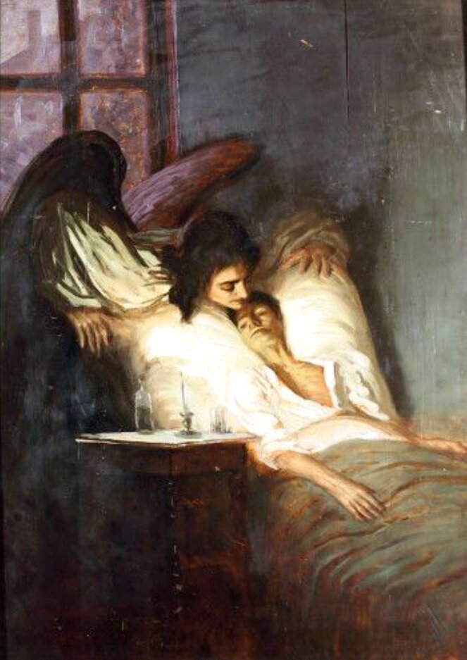 Obraz przedstawia wnętrze pokoju. Na wąskim, drewnianym łóżku leży w pościeli szczupły mężczyzna w białej koszuli rozpiętej na piersiach. Nad wezgłowiem unosi się duży, skrzydlaty anioł. Pochyla się nad mężczyzną. Mężczyzna ma nieobecny wyraz twarzy, zdaje się być nieobecny.