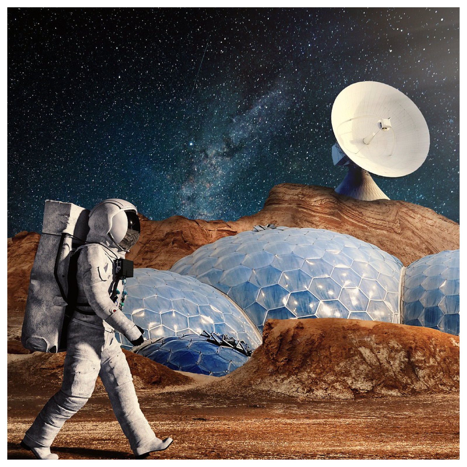 Ilustracja przedstawia astronautę w skafandrze idącego po skalistej planecie. W tle kopuły oraz radar.