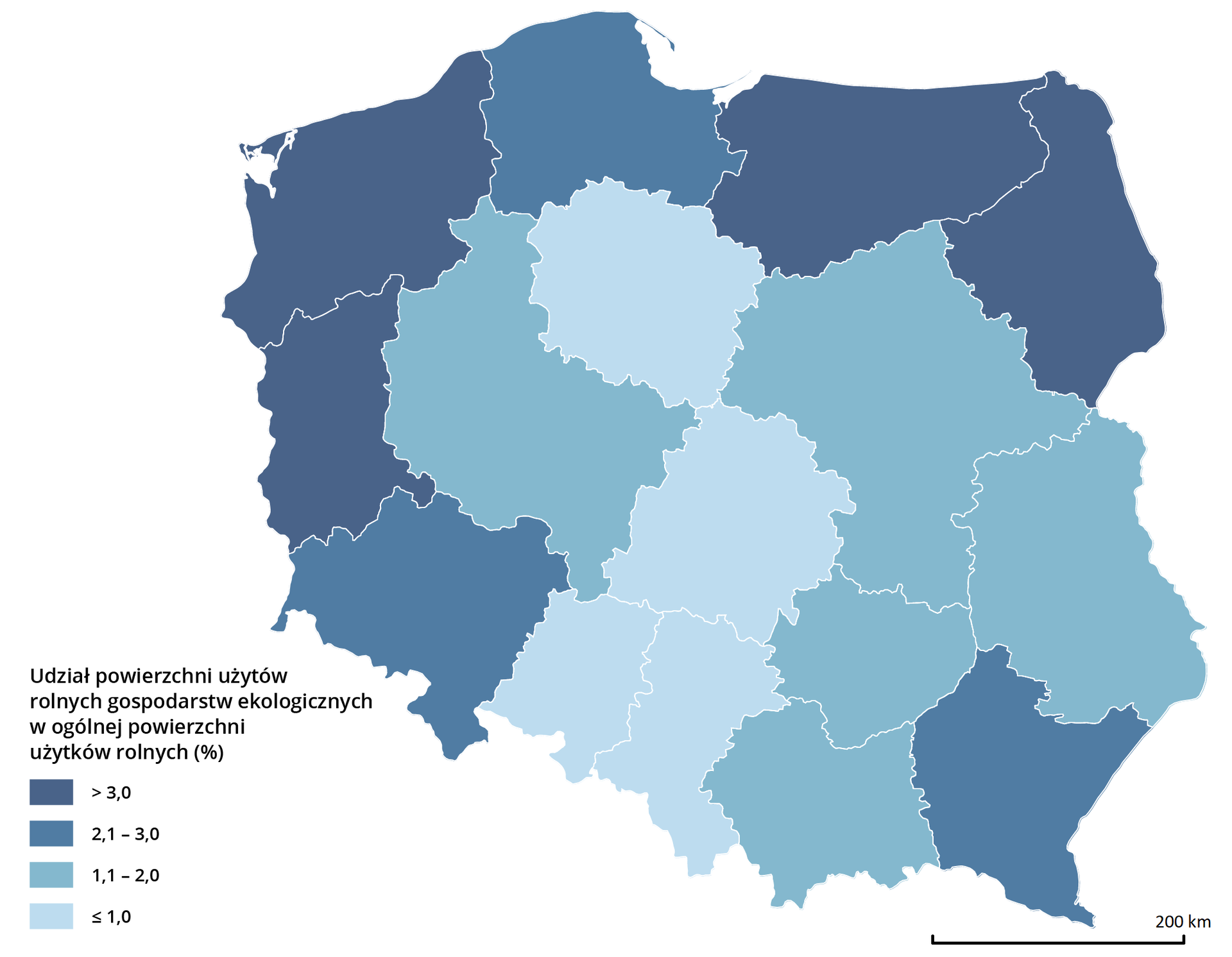 Mapa polski przedstawia udział powierzchni użytków rolnych gospodarstw ekologicznych w ogólnej powierzchni użytków rolnych. W województwach lubuskim, zachodniopomorskim, warmińsko mazurskim oraz podlaskim udział ten wyniósł 3% lub więcej. W województwach pomorskim, dolnośląskim oraz podkarpackim udział ten wyniósł od 2,1 do 3%. W województwach wielkopolskim, mazowieckim, lubelskim, świętokrzyskim oraz małopolskim udział ten wyniósł od 1,1 do 2%. W województwach opolskim, śląskim, łódzkim oraz kujawsko pomorskim udział ten wyniósł poniżej lub równo 1%.