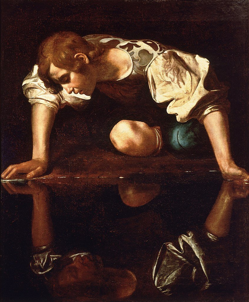 Obraz przedstawia młodego mężczyznę pochylającego się nad wodą i przyglądającego się swojemu odbiciu.