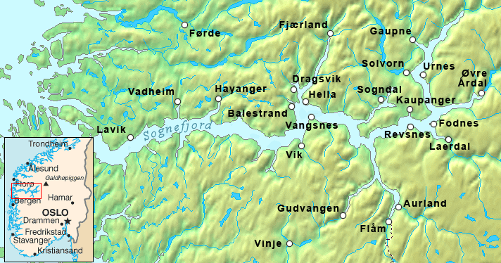 Mapa w kolorze zielonym, na mapie zaznaczone czarnymi punktami miasta: Lavik, Vadheim, Forde, Fjaerland, Gaupne, Solvorn, Urnes, Ovre Ardal, Kaupanger, Fodnes, Laerdal, Revsnes, Sogndal, Dragsvik, Hella, Hayanger, Balestrand, Vangsnes, Vik, Aurland, Flam, Gudvangen, Vinje.