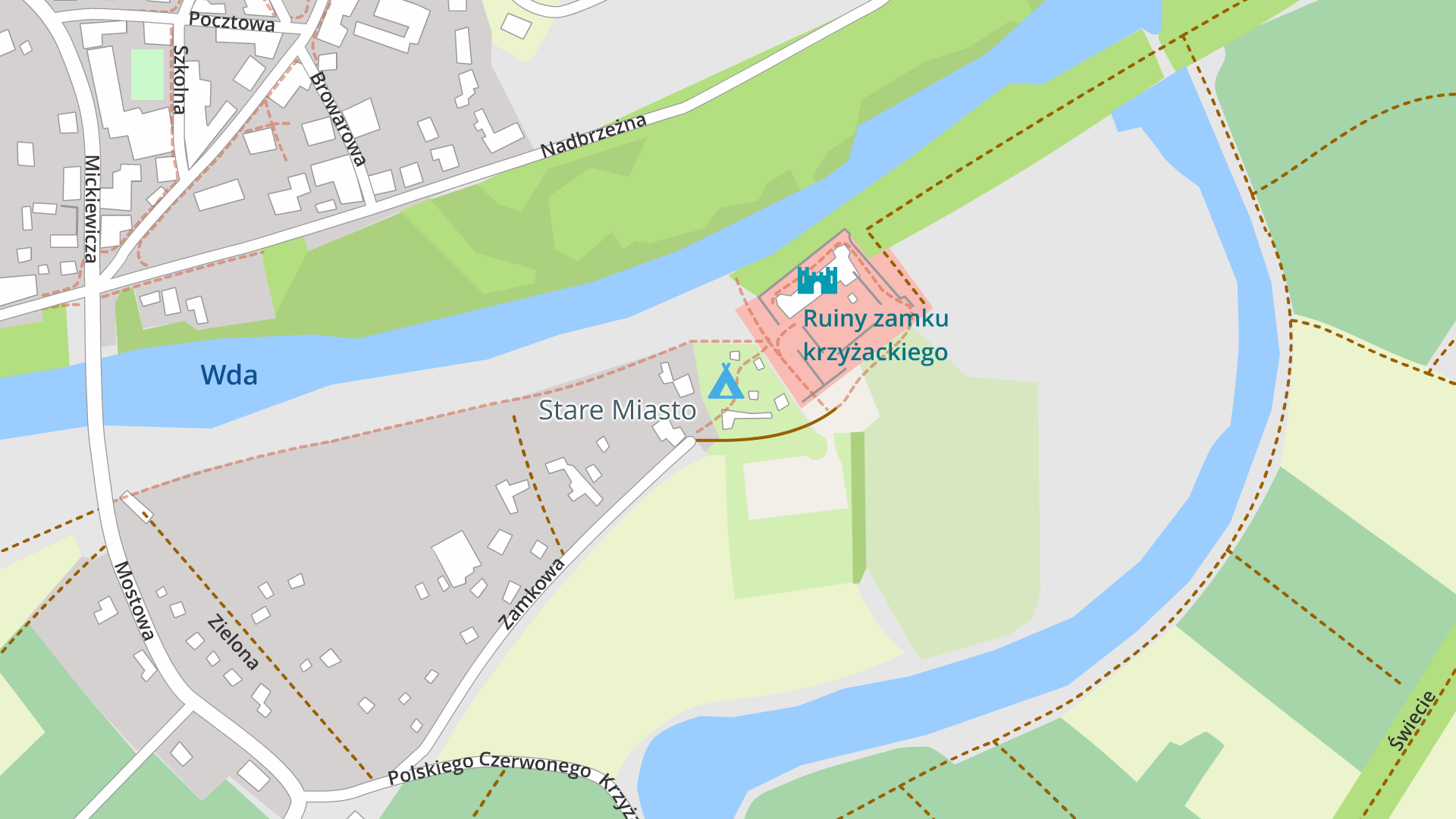 Mapa przedstawia współczesną lokalizację zamku w Świeciu. Zamek ulokowany jest w pobliżu rzeki Wisły. W niewielkiej odległości od zamku do Wisły wpada mniejsza rzeka, która nazywa się Wda. Zamek znajduje się obecnie na przedmieściach miasta Świecia. Otoczony jest nie tylko rzekami, ale również widocznymi pozostałościami po fosie, która go kiedyś otaczała. Ruiny zamku wraz z przyległościami są narysowane w okolicach środka mapy. Rzeka Wda znajduje się powyżej i biegnie od lewej krawędzi ilustracji w górę. Miejsce, w którym łączy się z Wisłą nie jest widoczne. Poniżej zamku widoczny jest zbiornik wodny o półkolistym kształcie. Na mapie umieszczona została też siatka ulic miasta Świecia. 