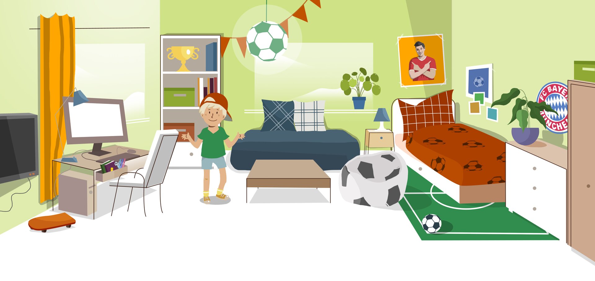 Ilustracja przedstawia pokój. Po lewej stronie stoi biurko z komputerem, lampką i otwartą szufladą, w której są notesy, nożyczki i długopisy. Przy biurku jest krzesło oraz deskorolka. Na ścianie wisi telewizor, a obok niego jest okno z pomarańczową zasłoną. Pośrodku stoi ciemnoniebieska kanapa, drewniany stolik oraz półka z książkami, pudełkami i złotym pucharem. Obok stoi chłopiec w zielonej koszulce, krótkich spodenkach i czerwonej czapce z daszkiem. Na suficie wisi lampa w kształcie piłki nożnej. Po prawej stronie pokoju stoi łóżko z czerwoną pościelą ze wzorkiem w piłki nożne. Tuż obok znajdują się piłka nożna, czarno‑biały puf ze wzorkiem w piłki, komoda z rośliną oraz szafa. Na ścianie wiszą plakaty z piłkarzem, piłką nożną oraz logo klubu piłkarskiego FC Bayern München. Na podłodze jest zielony dywan z białymi liniami jak na boisku do gry w piłkę nożną.