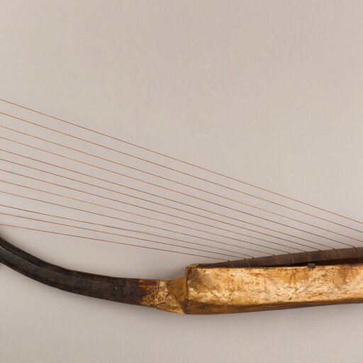 Prehistoryczne i starożytne instrumenty muzyczne