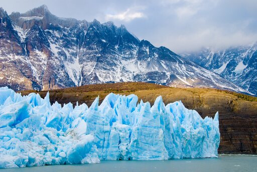 Rzeźbotwórcza działalność lodowców i lądolodów – porównanie