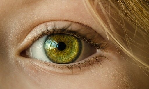 Zapalne i przewlekłe choroby oczu – ich profilaktyka i leczenie