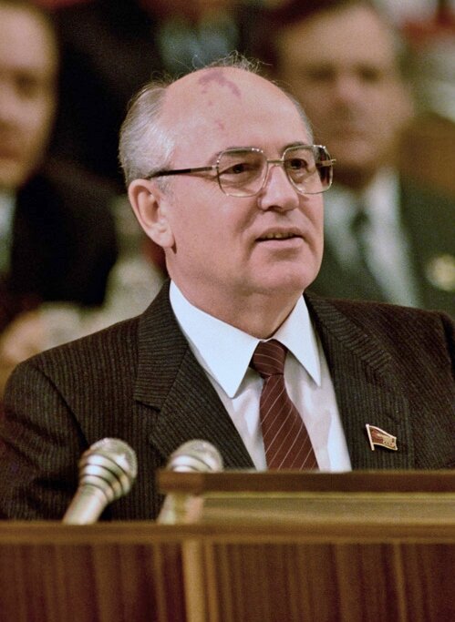 Reformy Michaiła Gorbaczowa